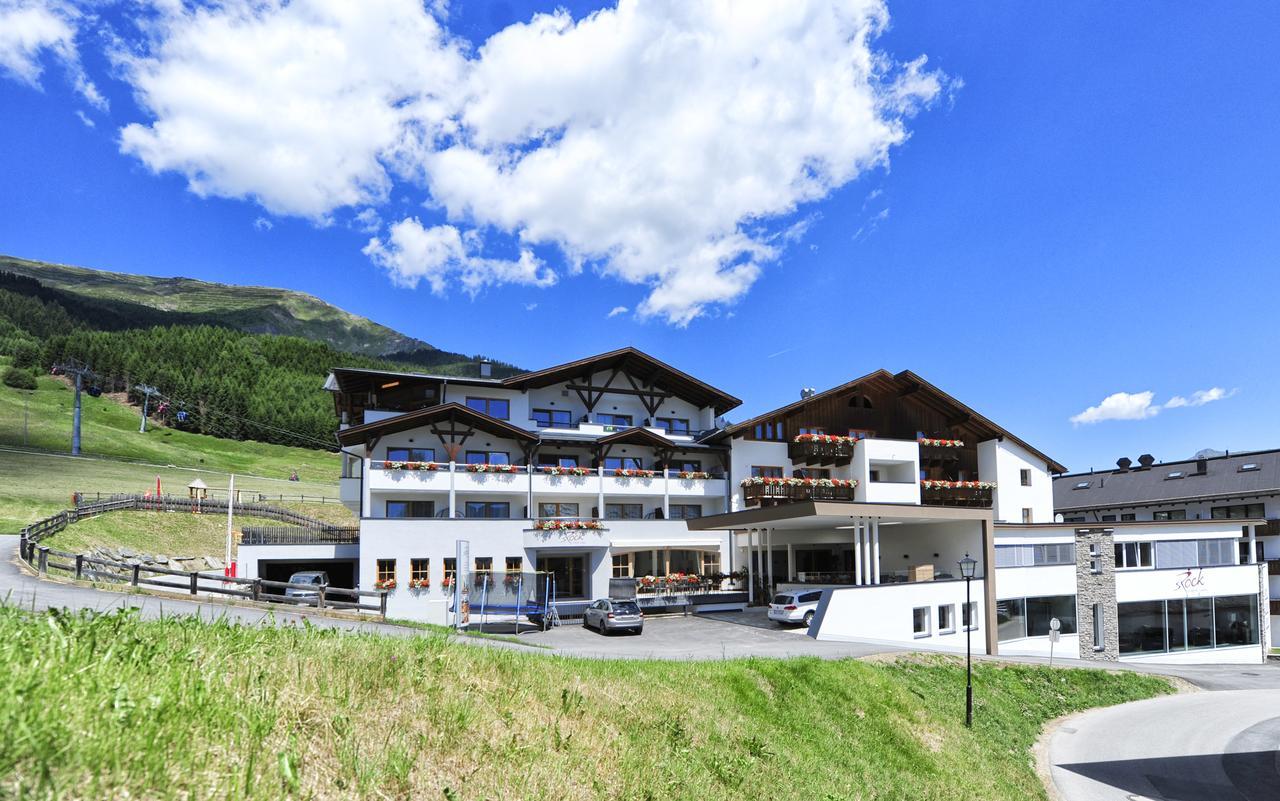Hotel Roeck Garni ฟิสส์ ภายนอก รูปภาพ